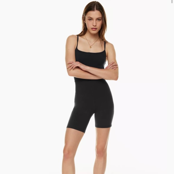 Aritzia Divinity 7” Romper - Picture 2 of 4